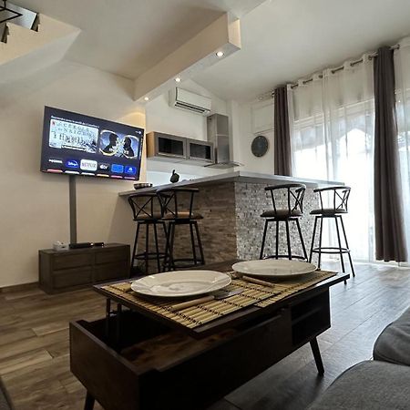 Appartement Maenat Borgo  Zewnętrze zdjęcie