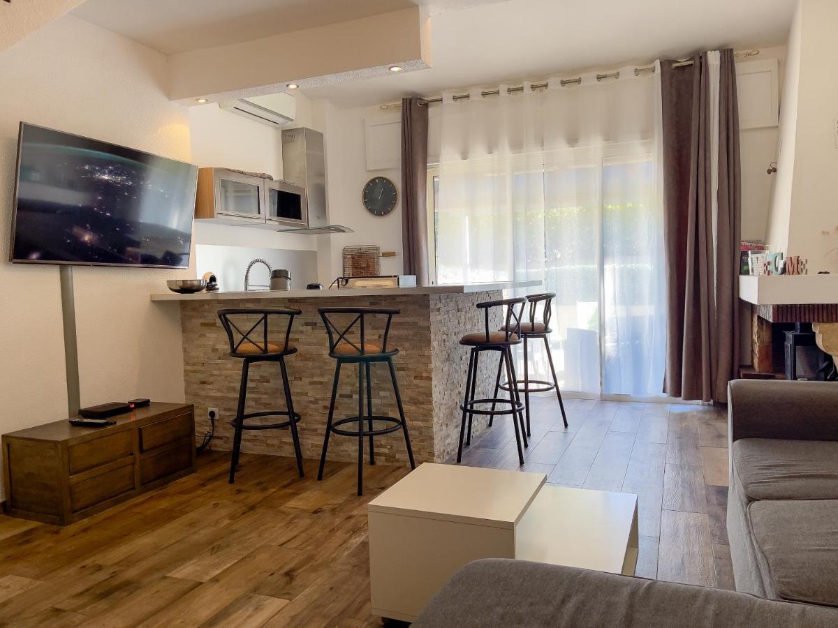 Appartement Maenat Borgo  Zewnętrze zdjęcie
